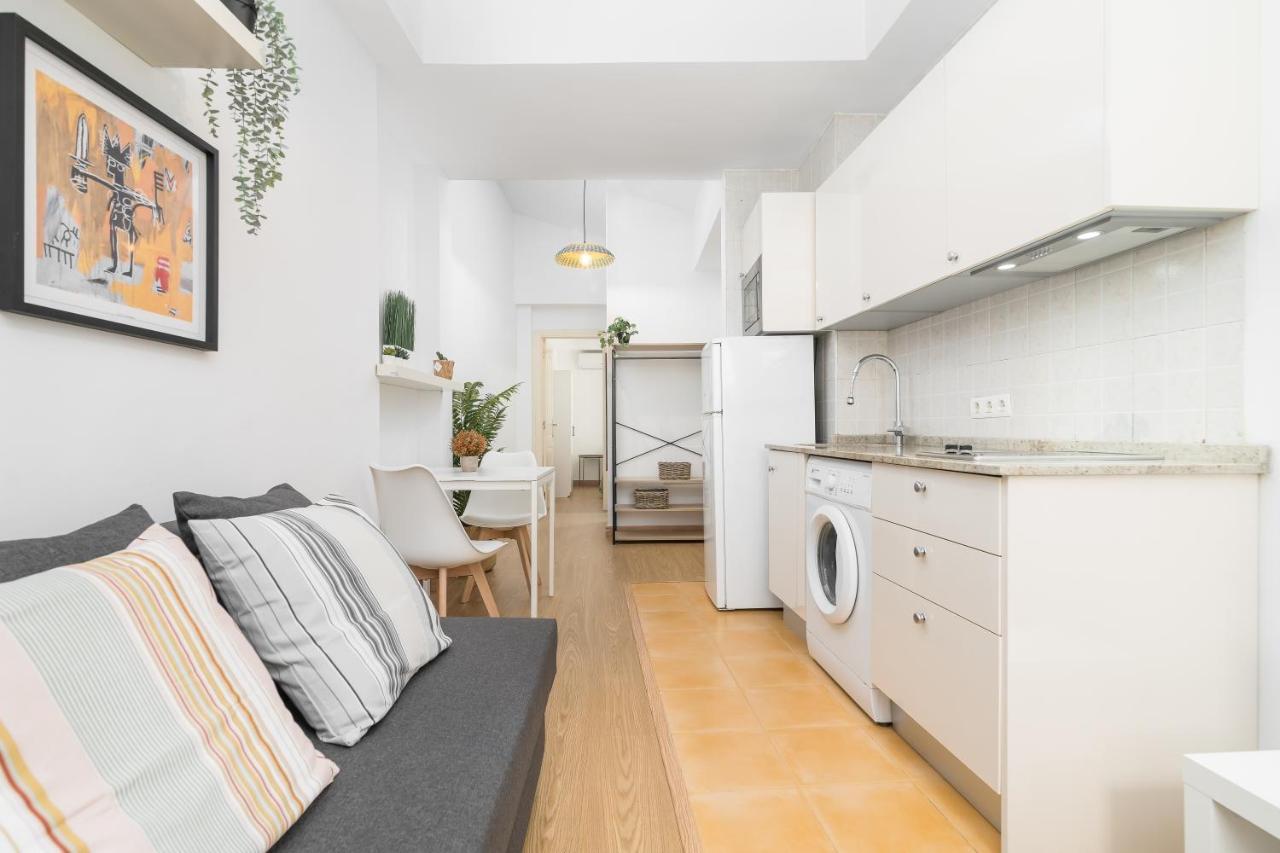 Precioso Apartamento Con Habitacion Separada En Centro Historico De Málaga Buitenkant foto